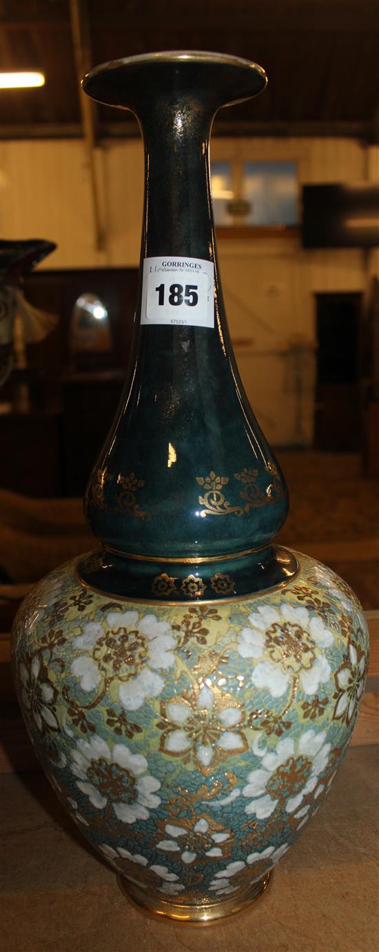 Doulton Slater bottle vase(-)